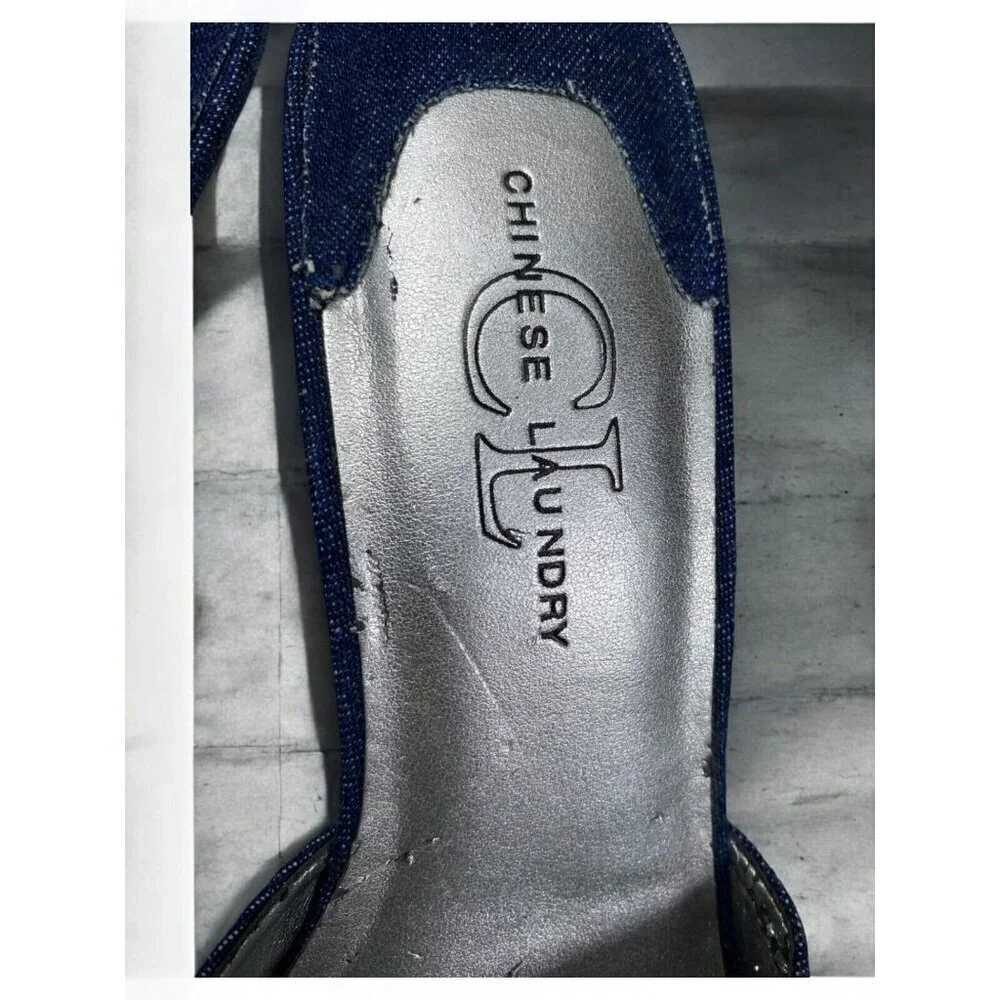 Y2K Denim Kitten Heels Thong Sandals Blue Jean Womens Size 7.5 Chinese Laundry - Picture 4 of 11